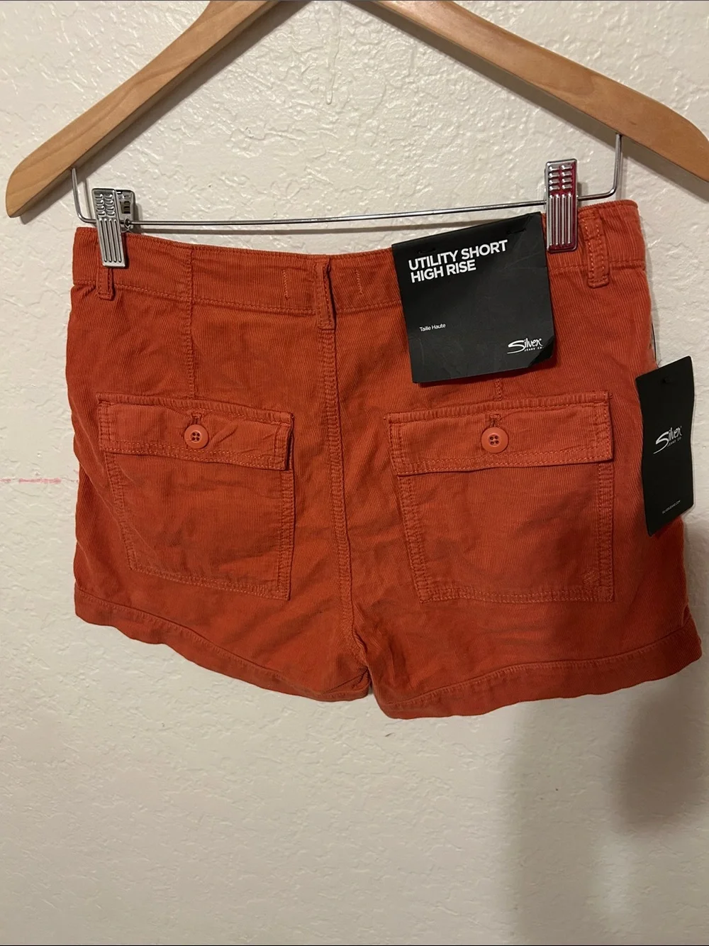 🎩Silver Jeans High-Rise Cargo Pocket Shorts in coral size w24/L3.5 NWT
